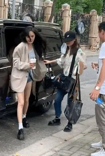 学生皮鞋 丝袜,皮鞋与丝袜的完美搭配