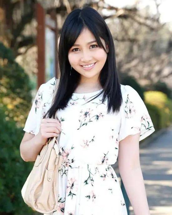 日本女子簧片,探寻传统与现代交融的日本女性魅力