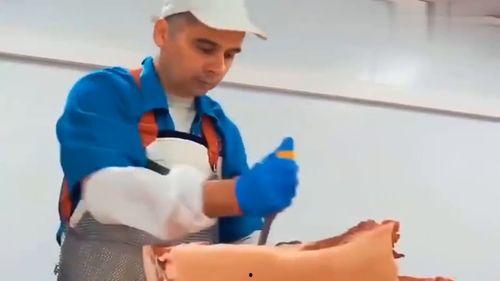 火腿肠加工爆料视频,揭秘食品工业背后的秘密